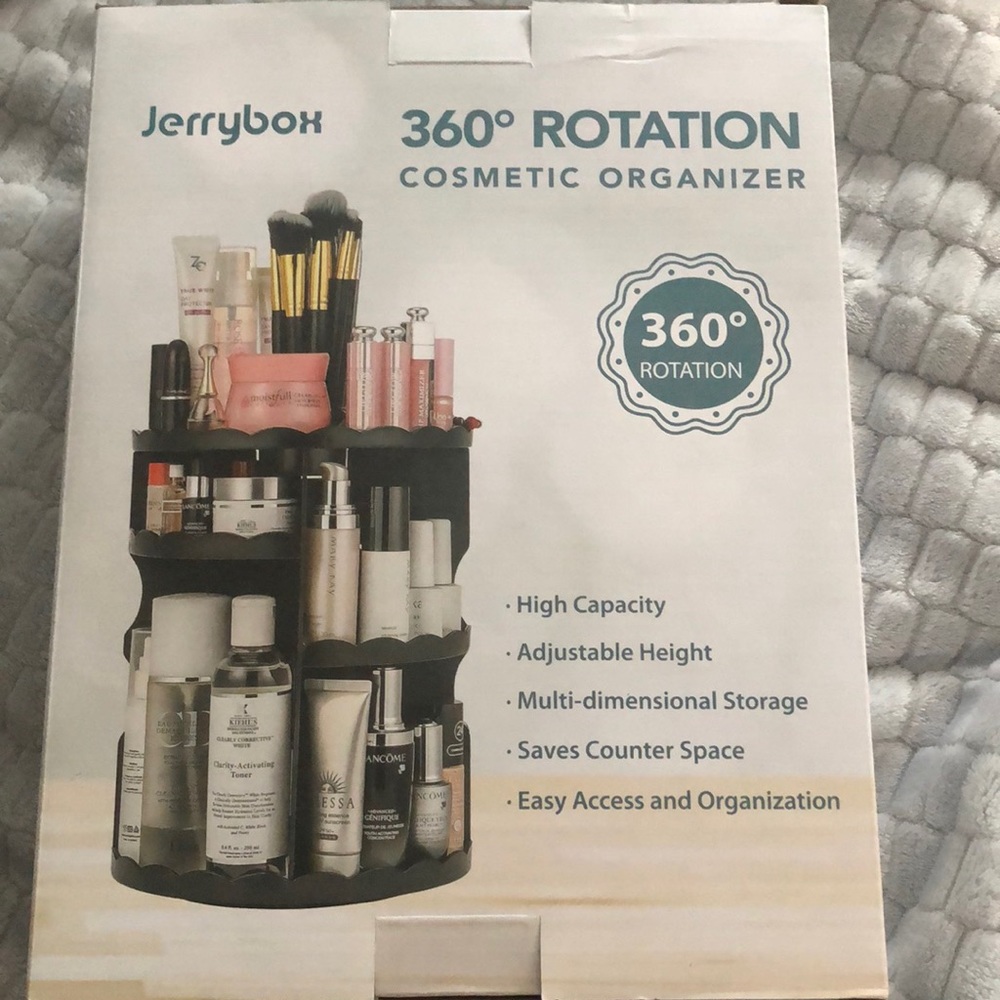 Cosmetic Organizer